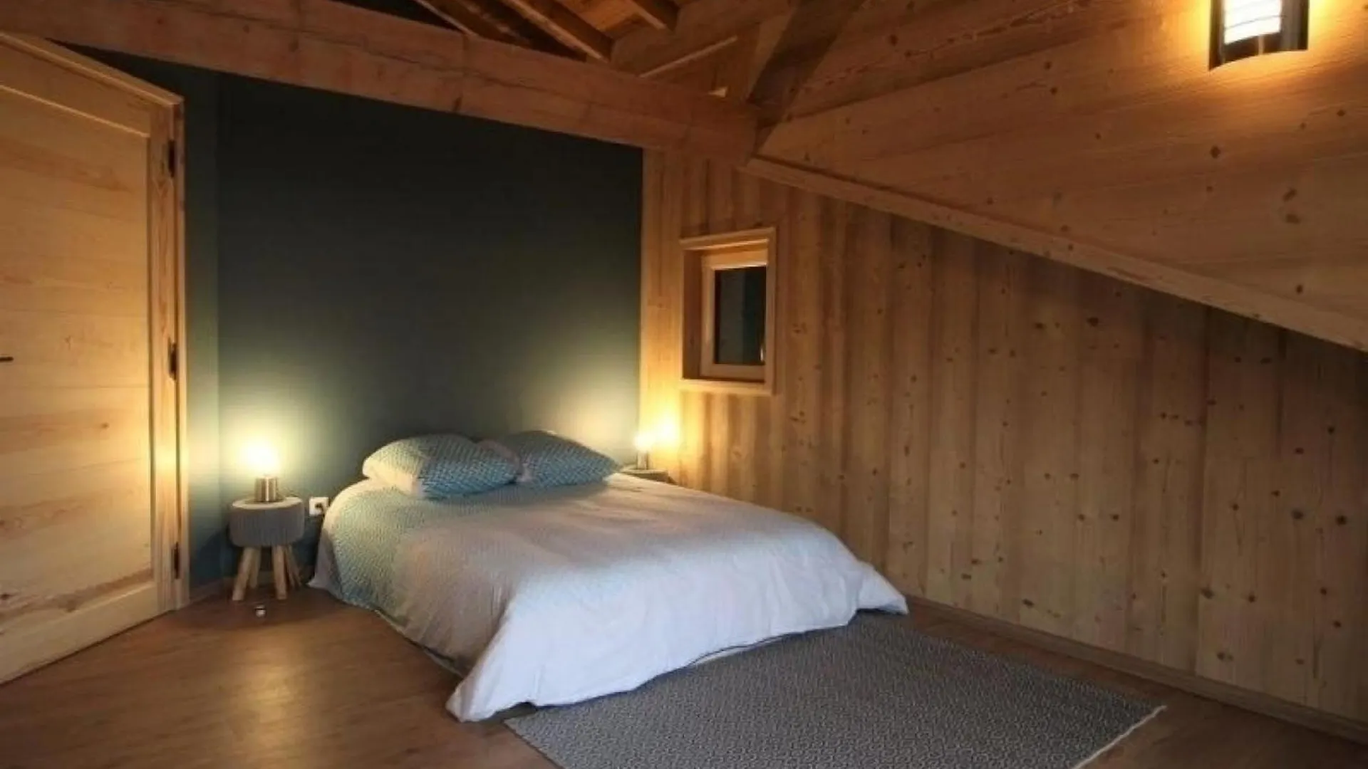 Gite Confortable Pres De La Cascade De La Beaume Avec Terrasses Et Parking Privatif - Fr-1-582-30 Solignac-sur-Loire Holiday home