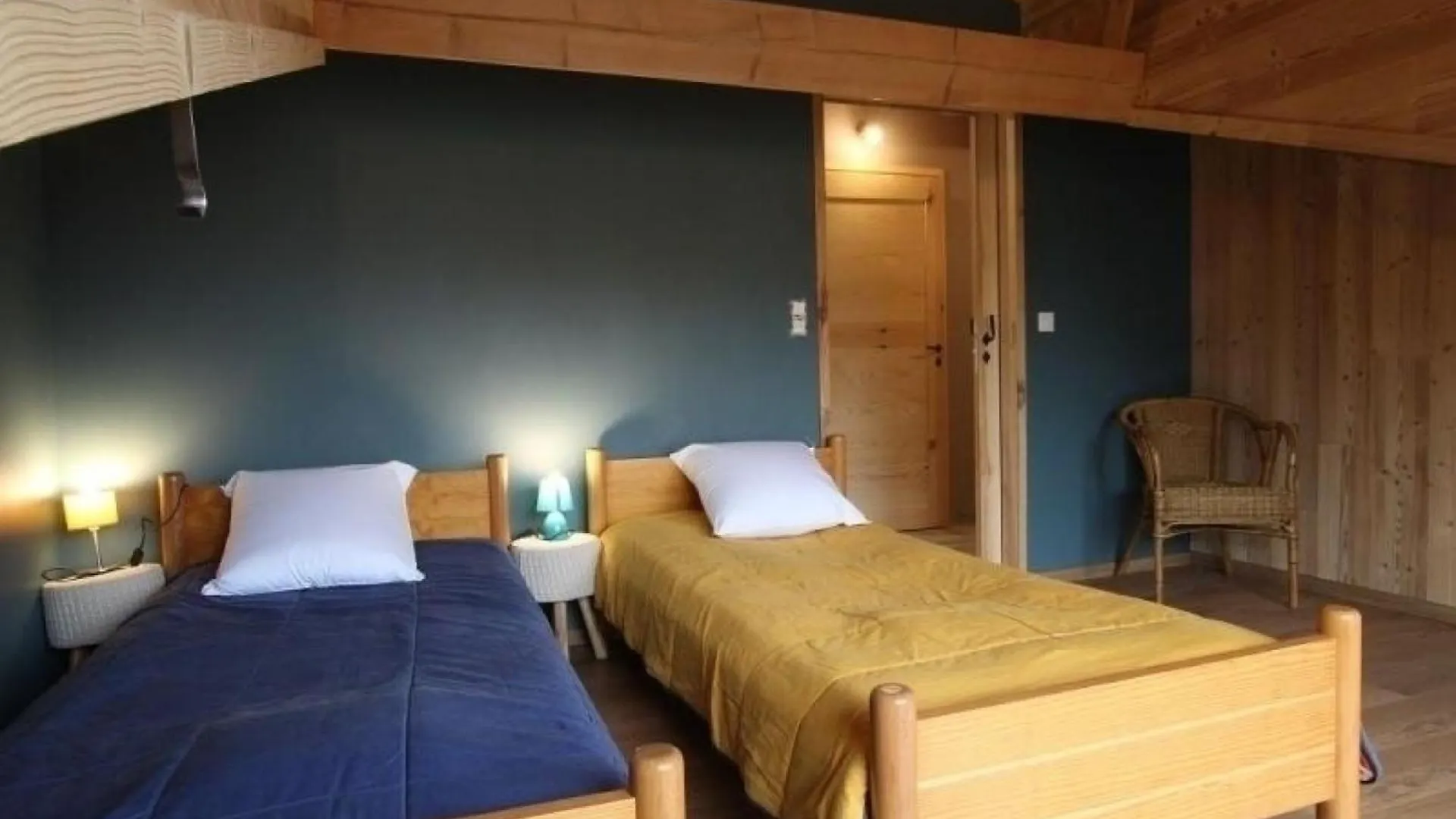Holiday home Gite Confortable Pres De La Cascade De La Beaume Avec Terrasses Et Parking Privatif - Fr-1-582-30 Solignac-sur-Loire France